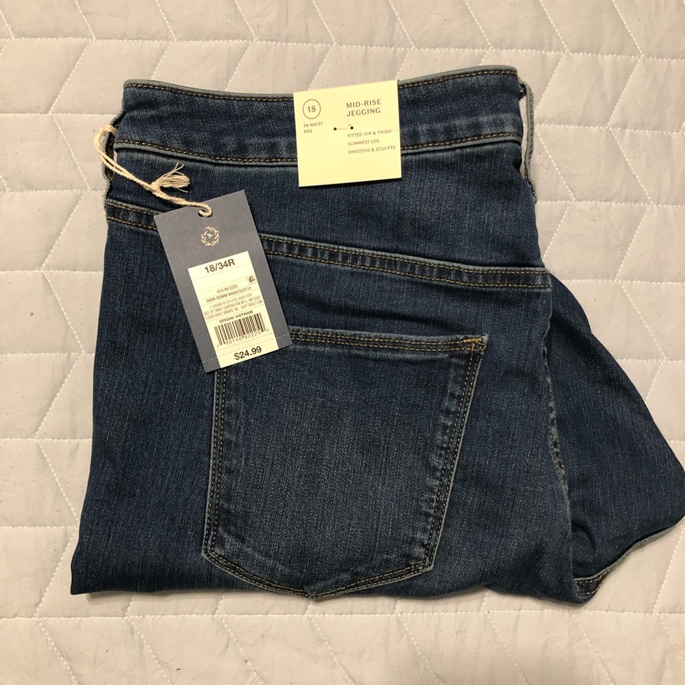Universal Thread MidRise Jegging (Size:18)